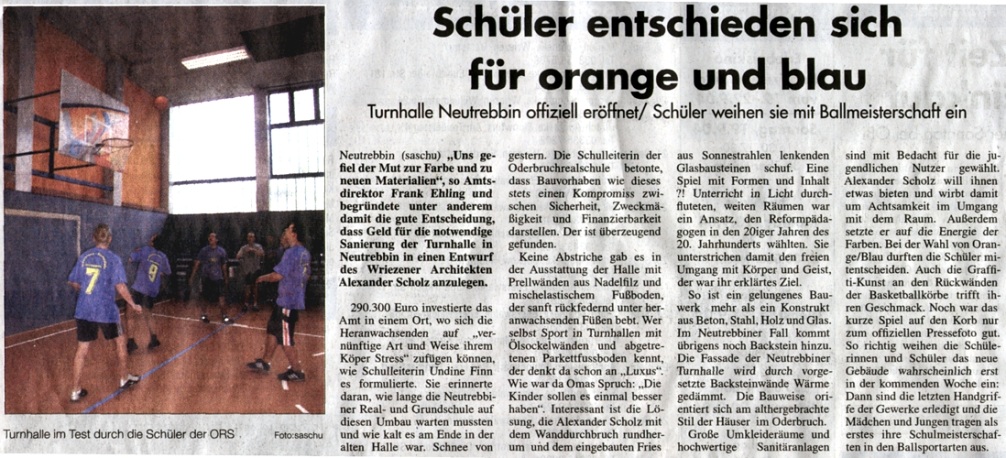 Turnhalle2